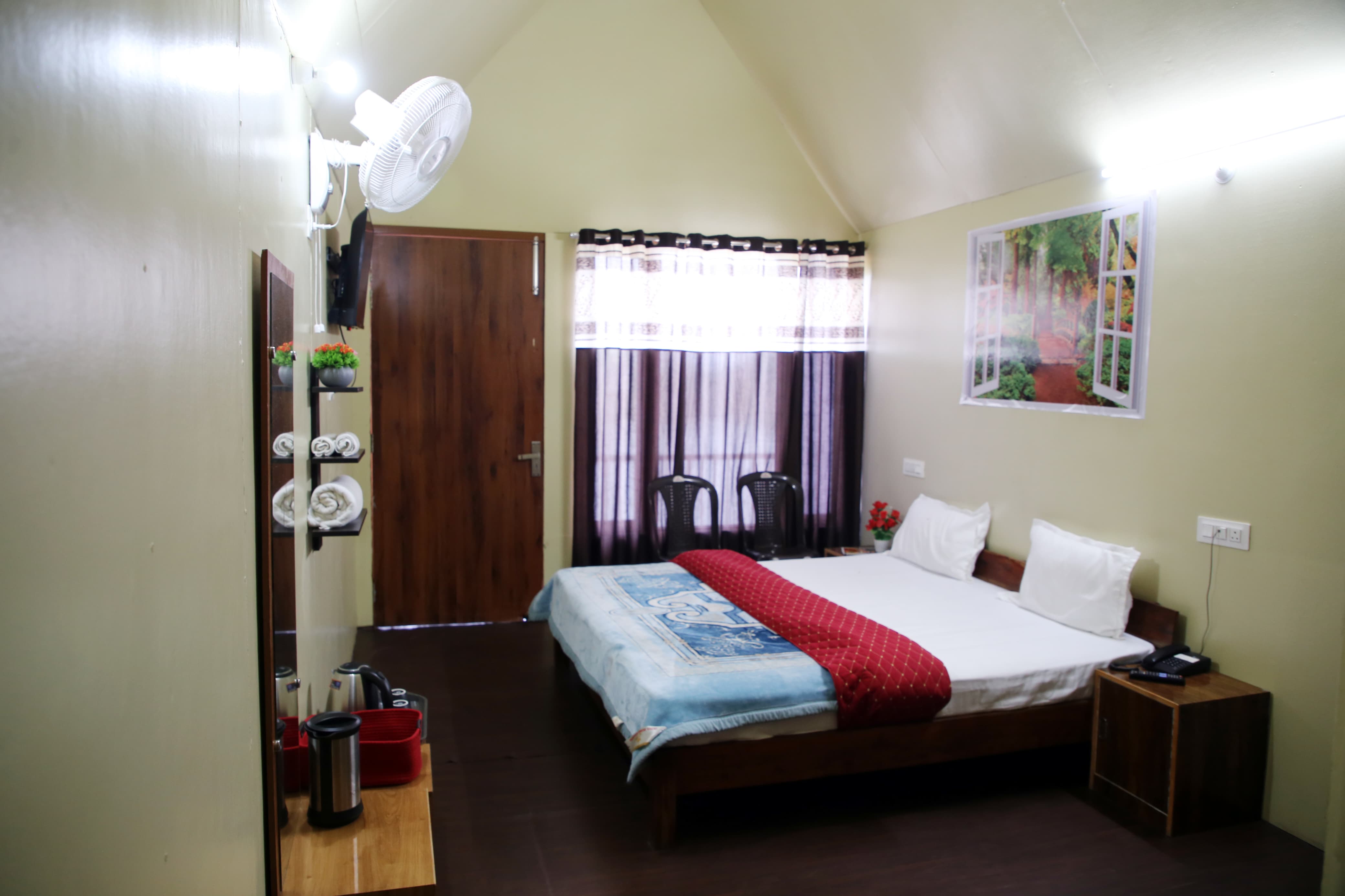 Hotel Pandav Meditation and Tourist Palace - Tap to explore photos