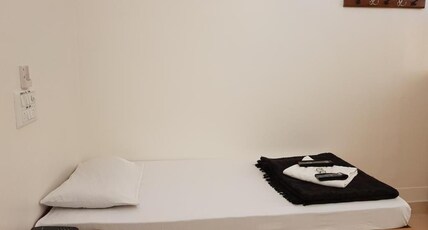 Sri Kumara Lodge Room Type - Triple Non AC Room Sri Kumara Lodge Room Type - Triple Non AC Room