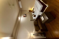 Rooms of The sky cabin