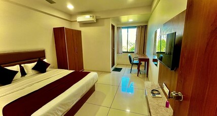 Hotel Shree Hari Om Residency Room Type - Bedroom 1