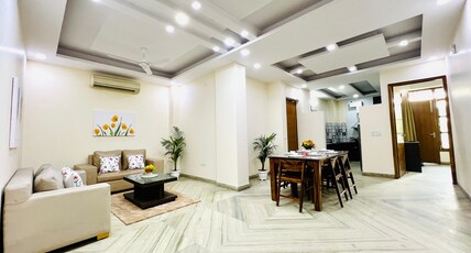Bluo Stays - Rohini Room Type - Modern 3BHK Rohini - Lift , Parking , Balcony