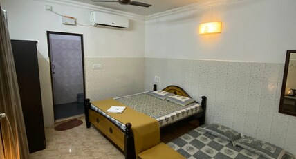 LA RUELLE TOURISME Room Type - Family Room