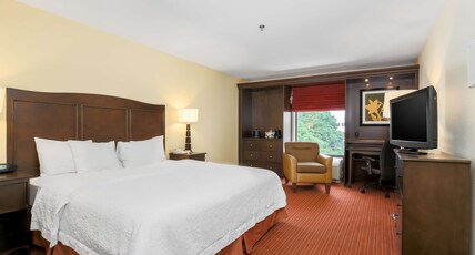 Hampton Inn by Hilton Champaign/Urbana Room Type - 1 KNG HEARING ACC NOSMOK