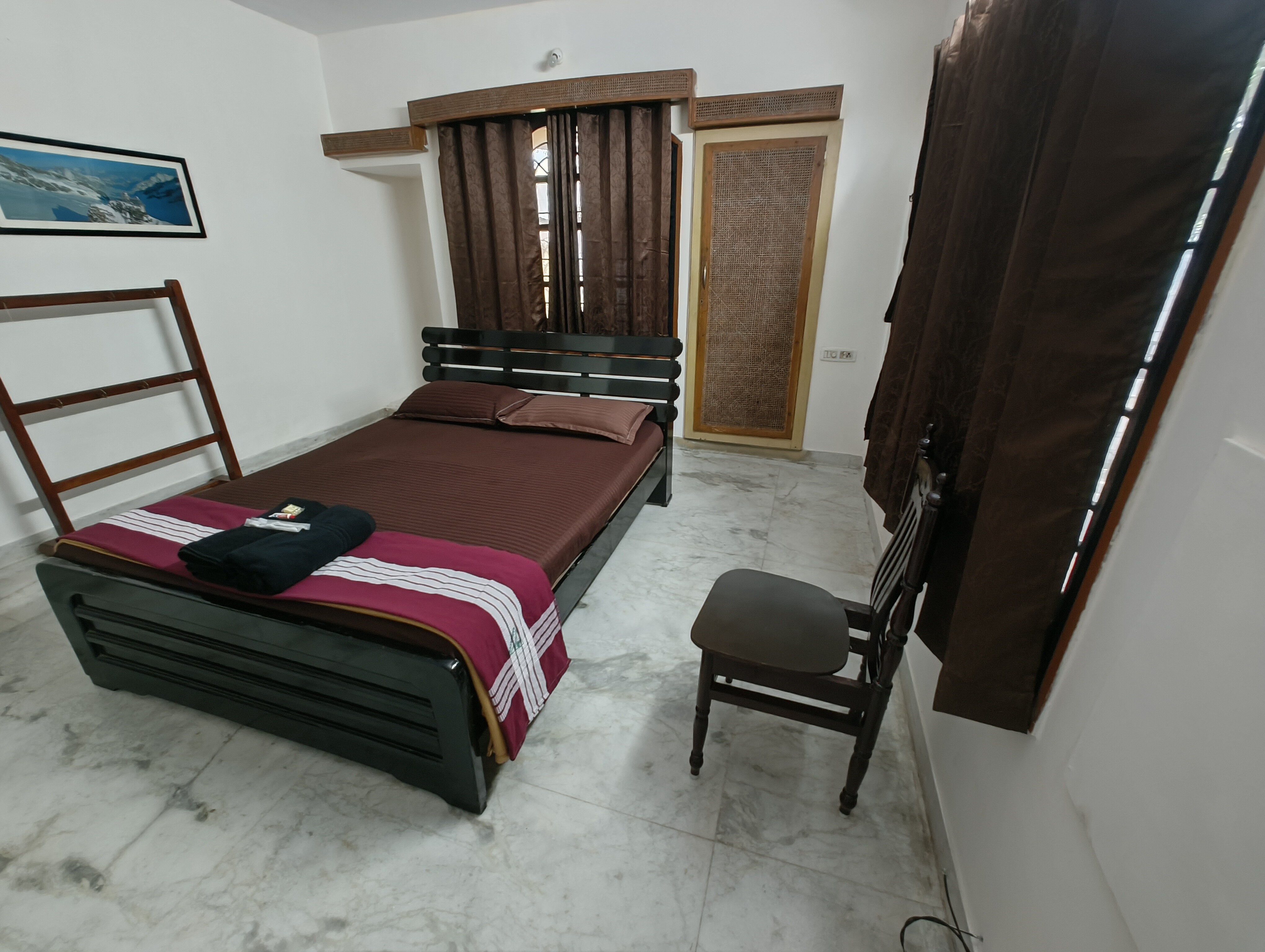 KOD 3 Renovated 2BHK at Kodambakkam - Tap to explore photos