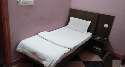 Nash Inn Electronic City Room Type - Single Bed Non A/c Room