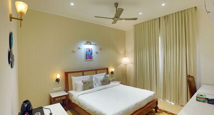 Madhukar Vilas Room Type - Luxury Room City View With Balcony