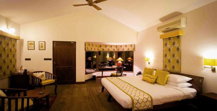 Singinawa Jungle Lodge, kanha - Tap to explore photos