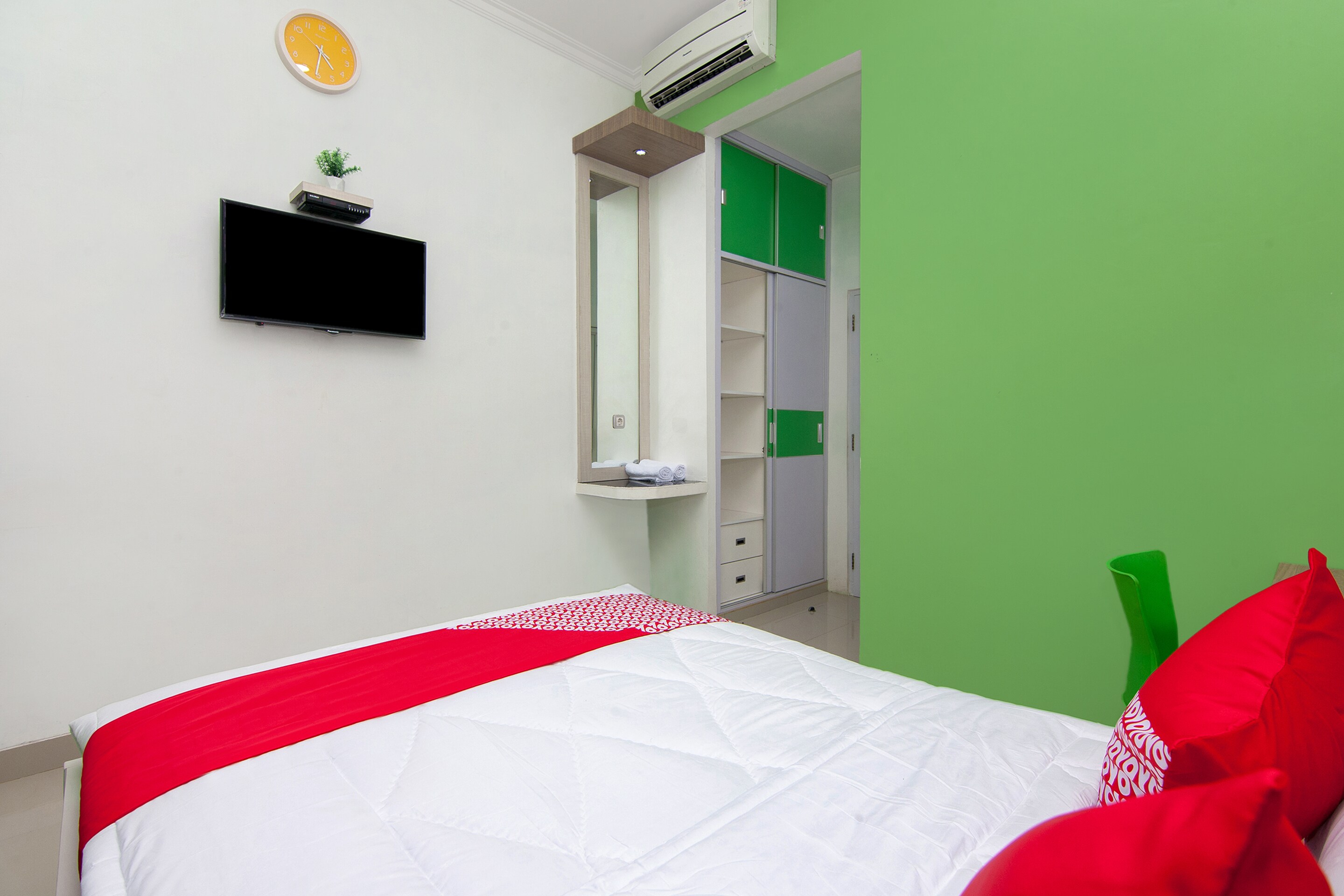 Hotel O D'residence Syariah - Tap to explore photos