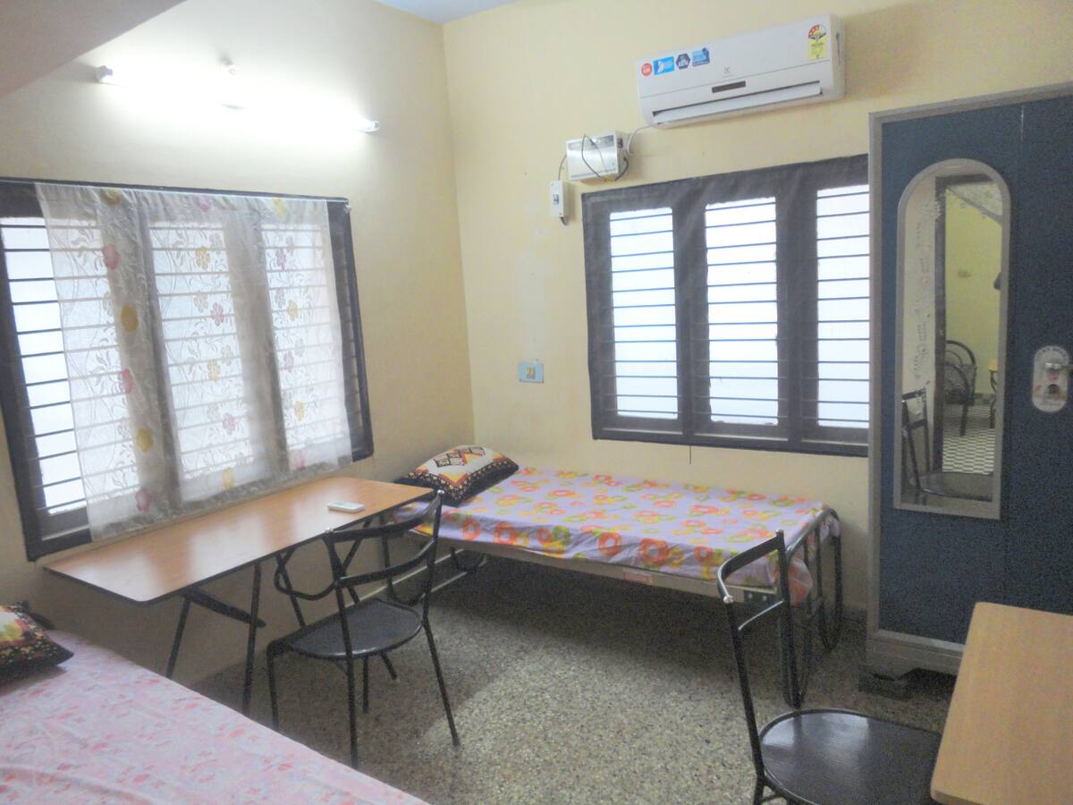 KANNAYIRAM - 3 BHK - Fully Furnished - Tap to explore photos
