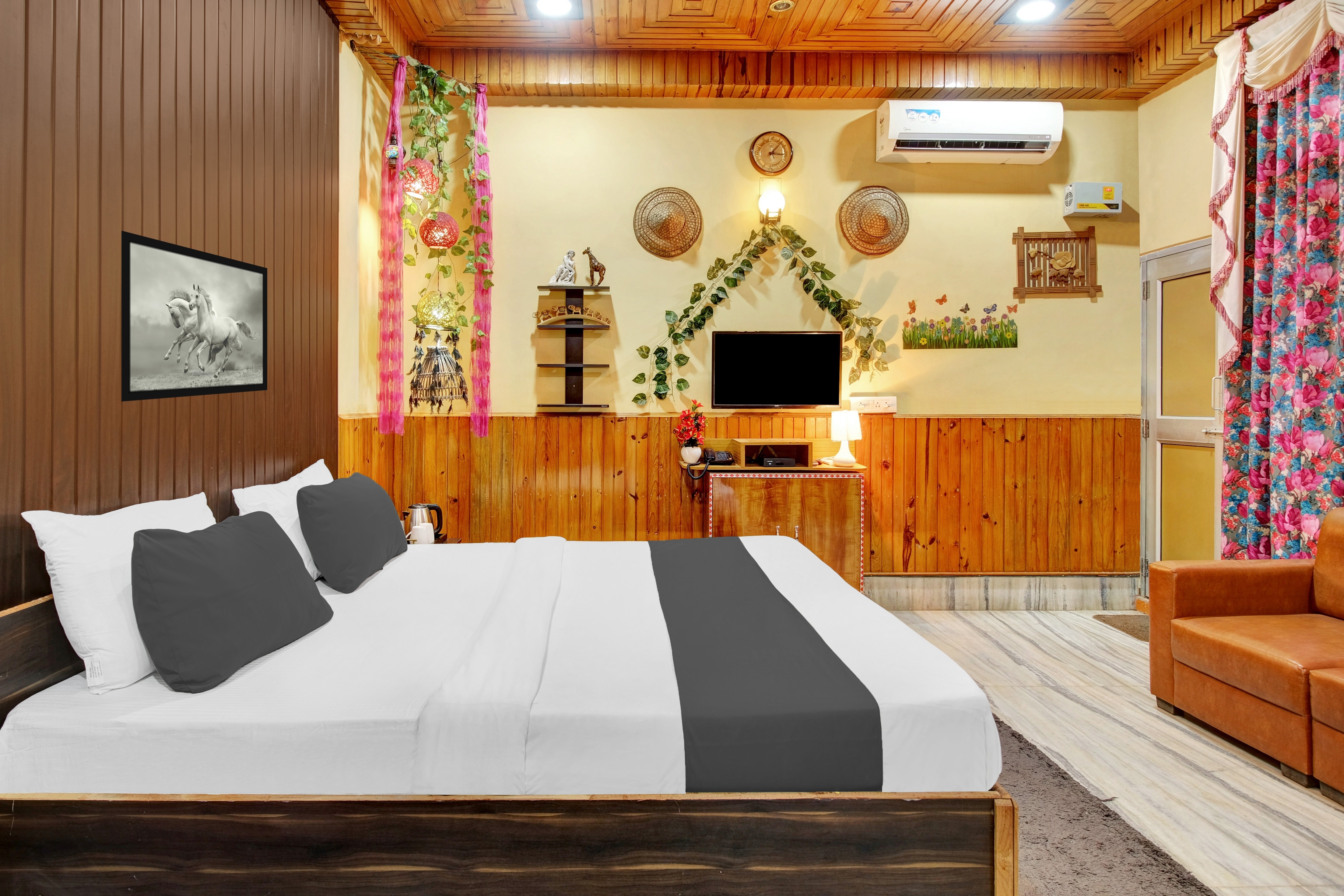 Hotel O Gorchuk Guwahati - Tap to explore photos