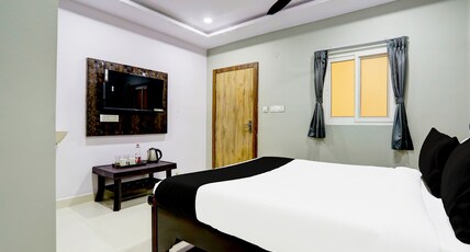 Hotel O Savoy Grand Room Type - Classic