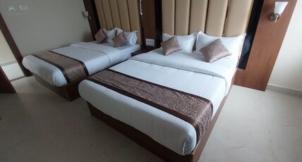 Chakravarthi Grand Room Type - Triple Bed AC