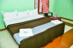 Pandiyan Guest House