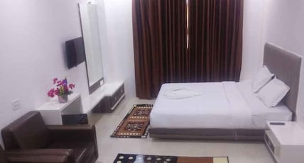 KAMAL PARADISE Room Type - Studio Room