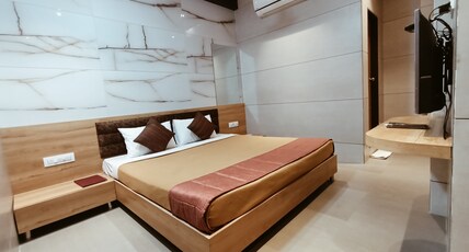 Prasad NX Room Type - Deluxe Room