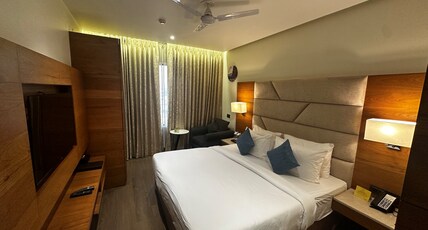 The Fern Residency Ajmer Room Type - Winter Green Room