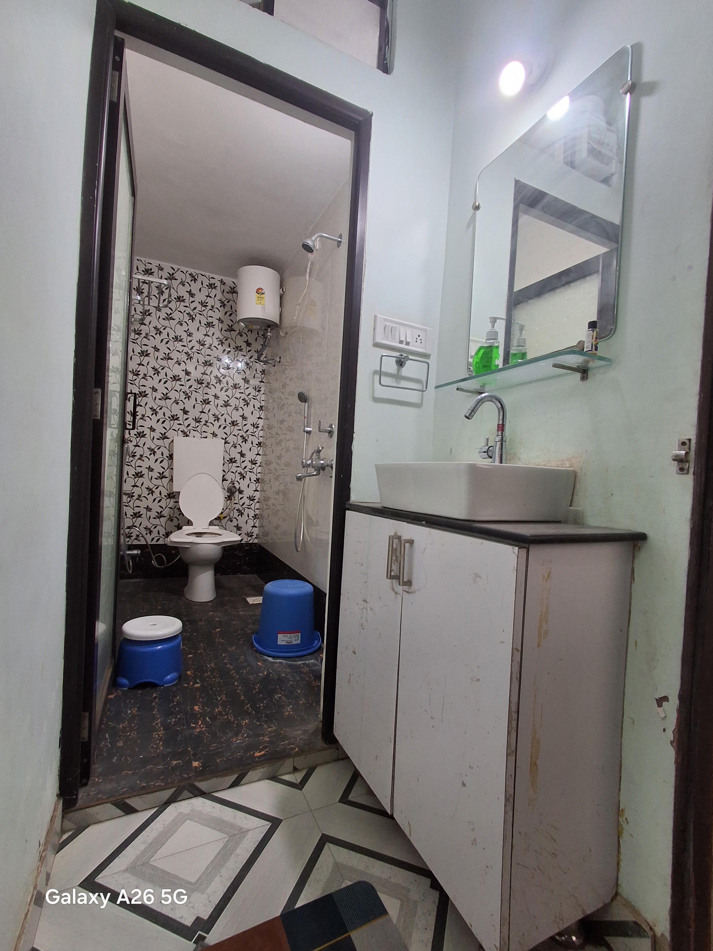 Veeral villa luxurious home stay Ujjain - Tap to explore photos