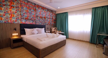 Hotel Vaibhav Inn Room Type - Suite Room
