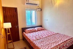 Secret BOHO Themed 2BHK near airport, Chennai