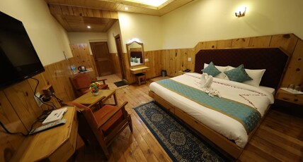 Hotel Yak Room Type - Super Deluxe Room