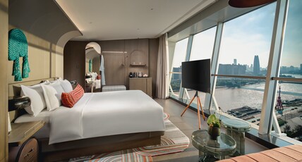 Hotel Indigo NINGBO RIVERSIDE Room Type - 1 King Premium River View