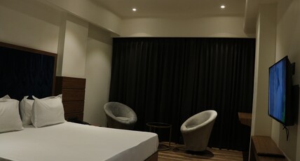 Hotel The Sawai Room Type - Semi Deluxe Room