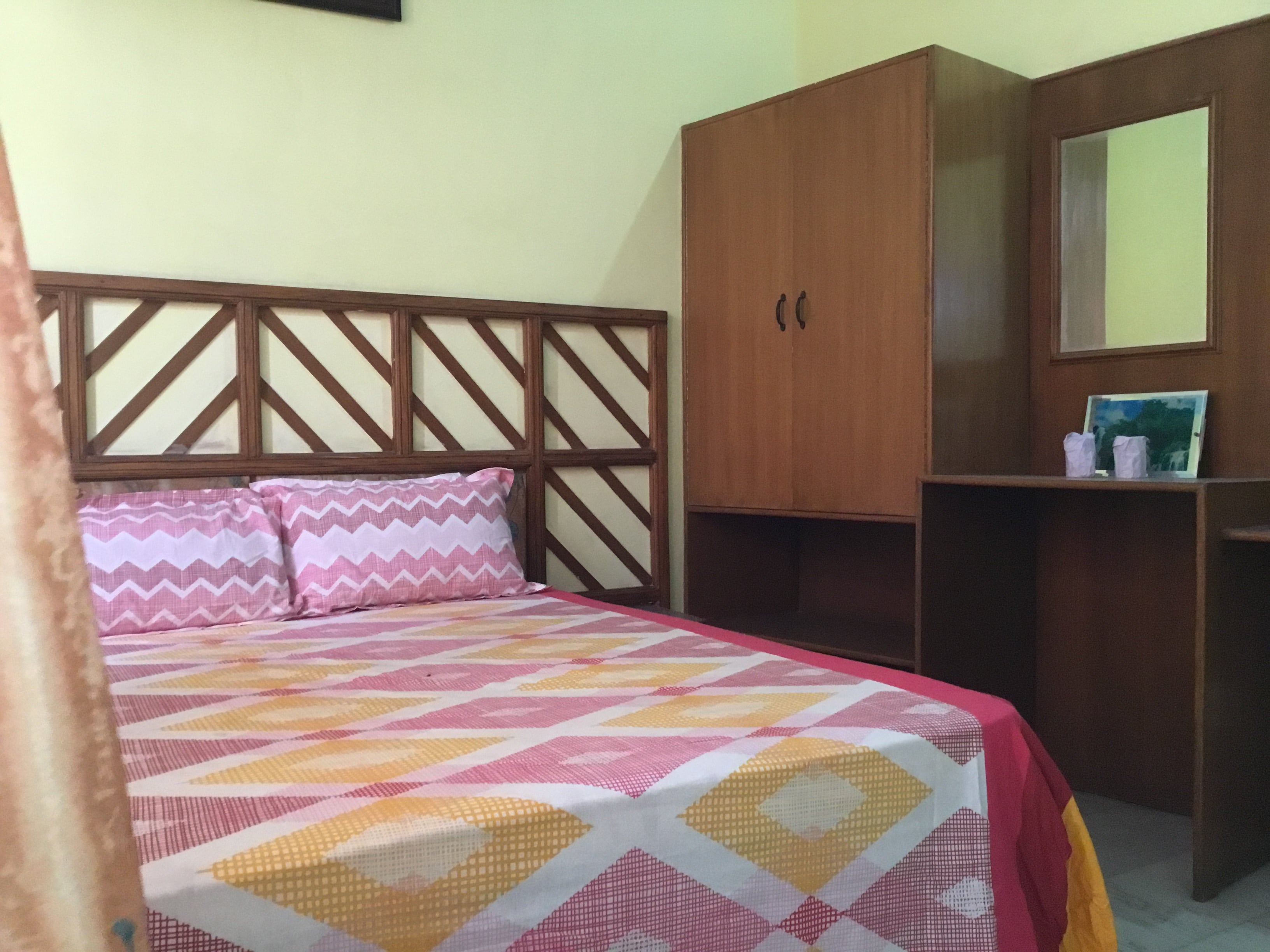 Hotel Vikrant - Tap to explore photos