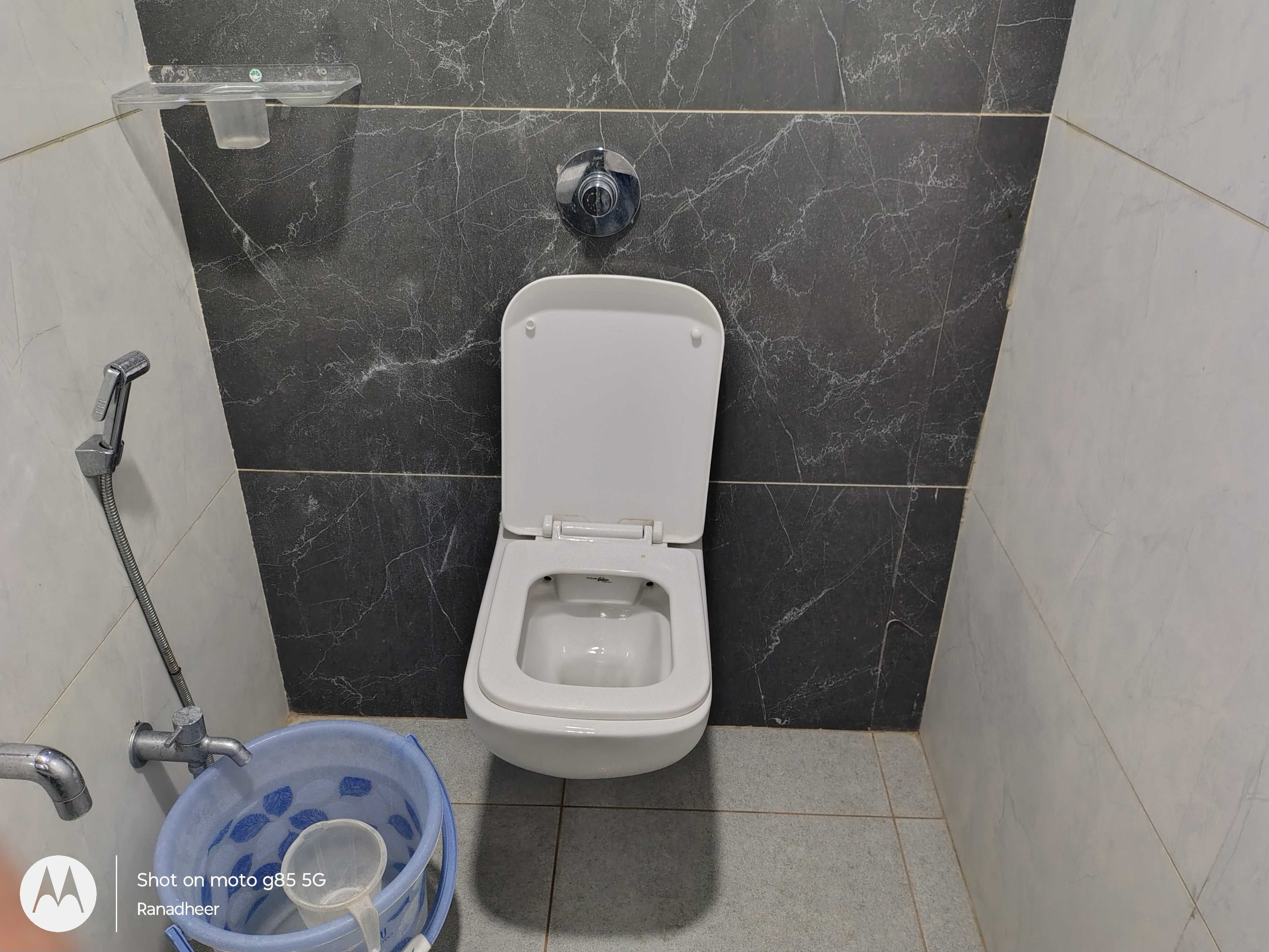 Hotel O WAAH HOME STAY - Tap to explore photos