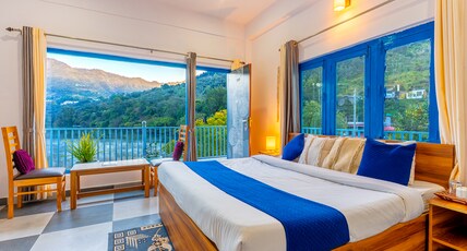 Hidden Lake Stay Room Type - Lake facing premium room