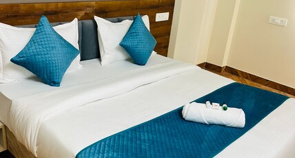 Hotel Royal Aana Inn Room Type - Deluxe