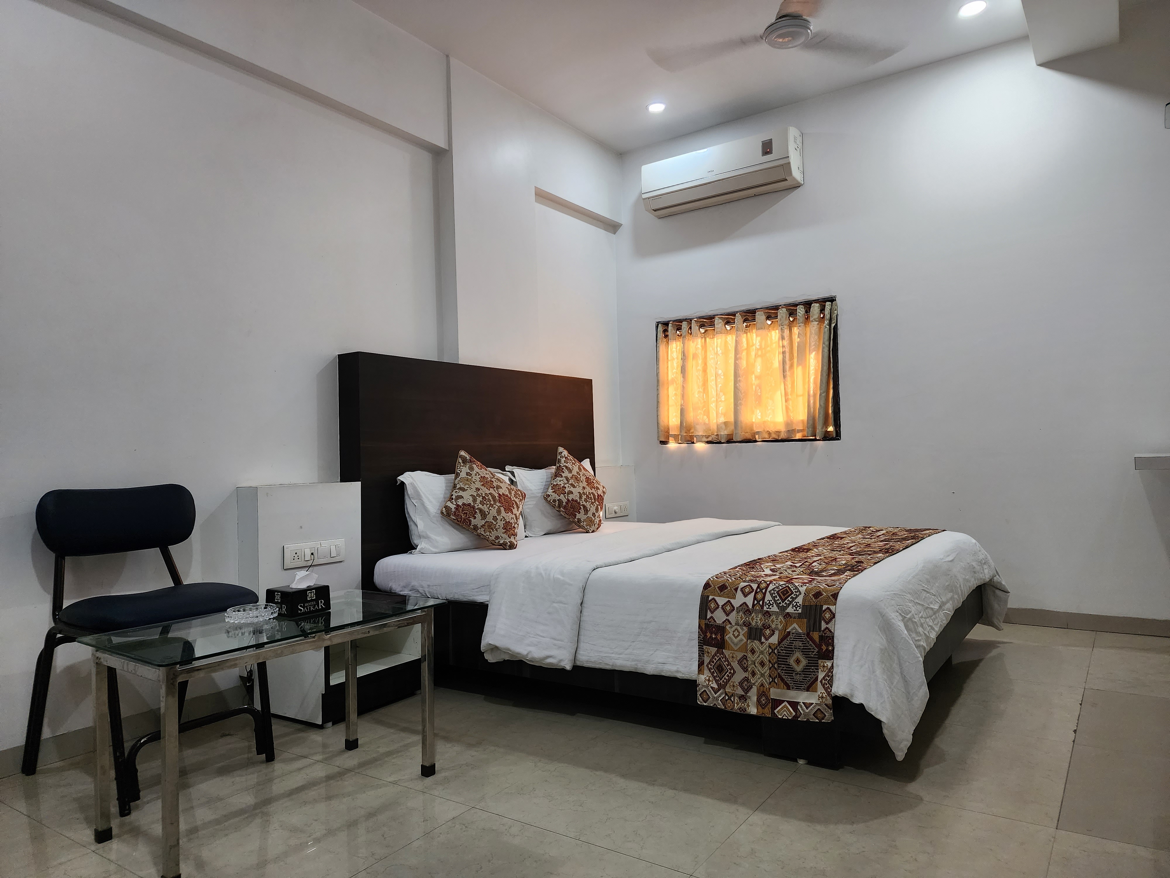 Hotel Satkar - Tap to explore photos