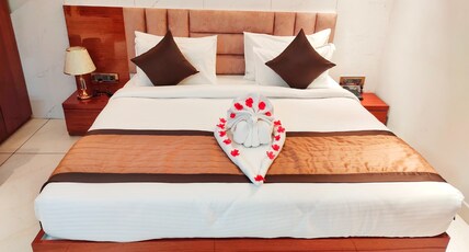 HOTAL SUNCITY PALACE Room Type - Deluxe Room
