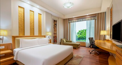 Radisson Noida Room Type - Deluxe Room