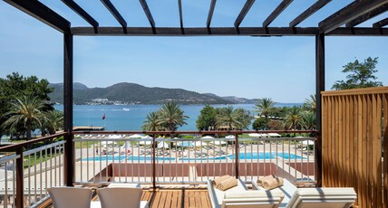 DoubleTree by Hilton Bodrum Isil Club Resort Room Type - ONE BEDROOM SUITE W VIEW