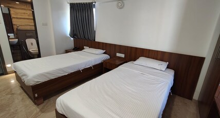 Hotel Mudra Room Type - Deluxe Twin NON AC Room