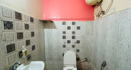 HOTEL NEEL KAMAL Room Type - Deluxe AC Room