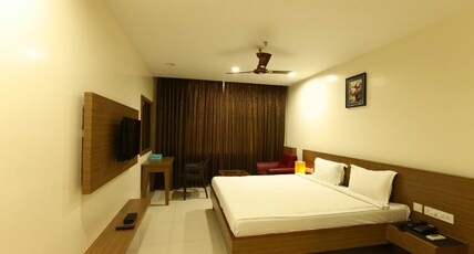 Rajus Residency Park Room Type - Standard Room