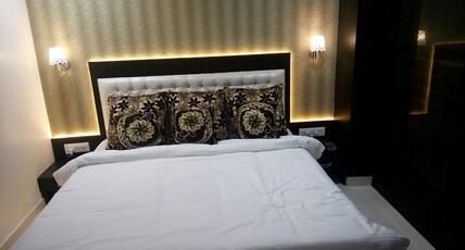 HOTEL SONALI REGENCY Room Type - Imperial (luxury)