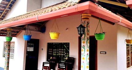 Isiri Home Stay Madikeri Coorg Room Type - Isiri Home Stay Madikeri Coorg