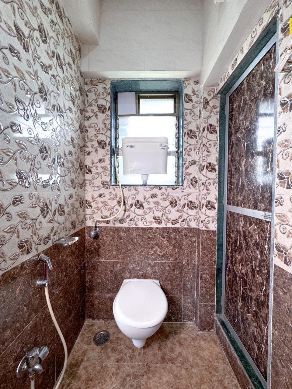 Aura - Entire Studio in Vile Parle West - Tap to explore photos