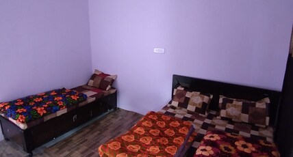 Aditya Guest House and Restaurant Room Type - Bedroom 2