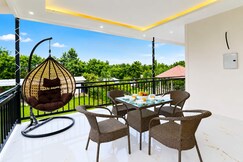 4 Bedroom Farmhouse With Private Pool In Noida