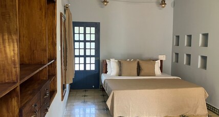 Aali villas private rooms with common pool 500m from Marari beach Room Type - Double bedroom