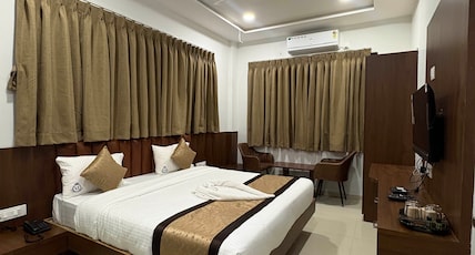 Hotel Vedant Inn Room Type - DELUXE DOUBLE NON AC