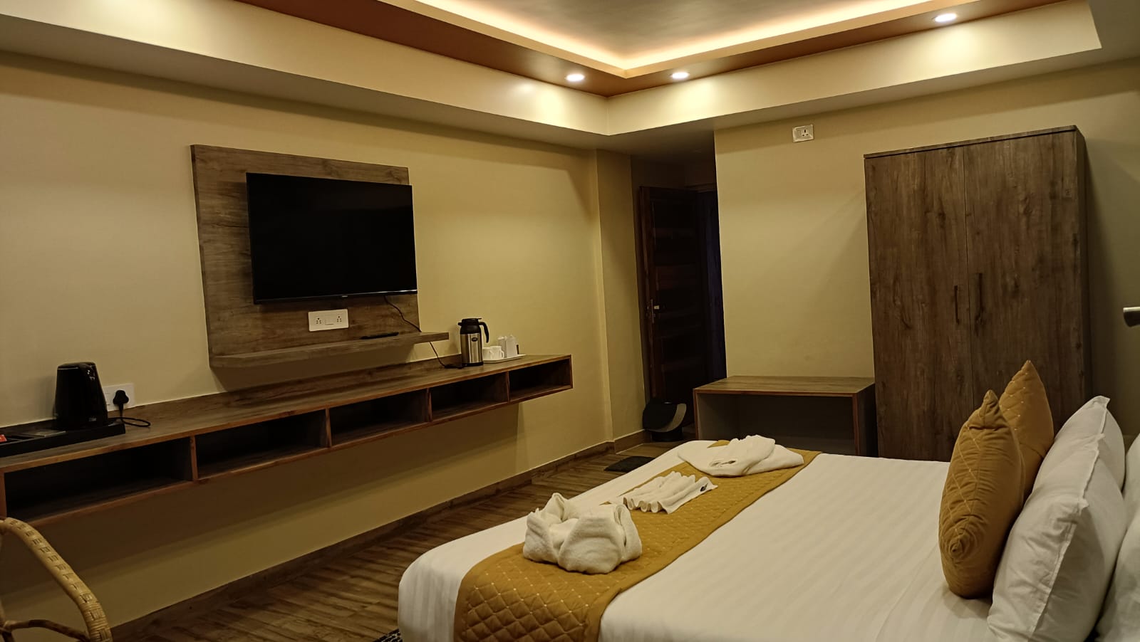 Atithi Hotel  Restaurant - Tap to explore photos