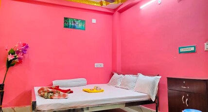 HOTEL MOON LIGHT Room Type - Standard Double AC