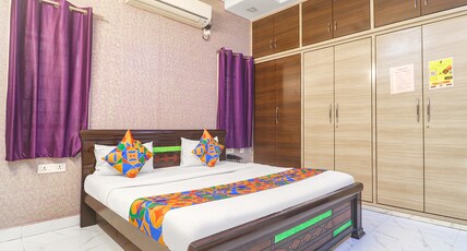 FabHotel Golden Gate-Hitech City Room Type - Deluxe Room
