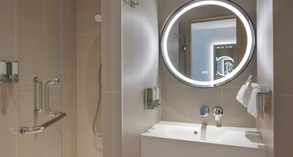 Hampton by Hilton Kuwait Salmiya Room Type - TWIN ROOM SMOKING