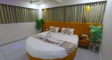 Hotel Riva Palace Room Type - Honeymoon Premium Jacuzzi Room