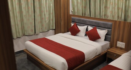 HOTEL MARUTI R Room Type - FAMILY ROOM